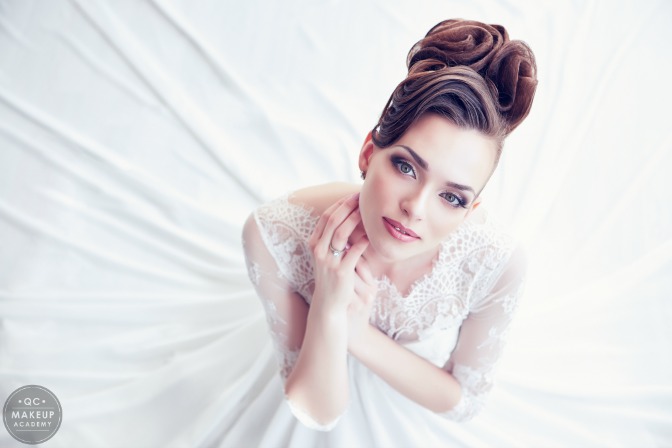 How to become a bridal hair stylist