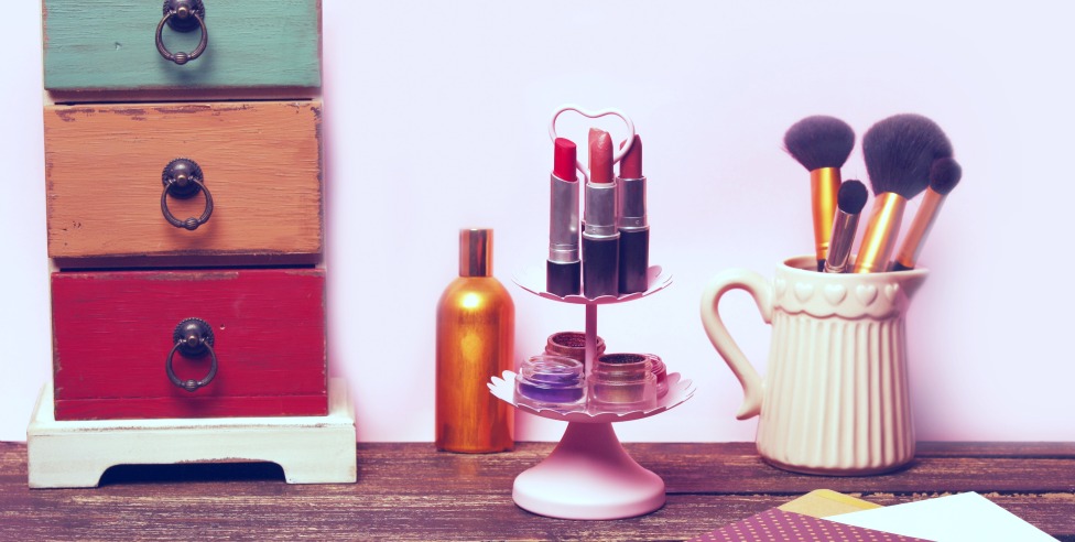 Unique Makeup Storage and Organization Ideas