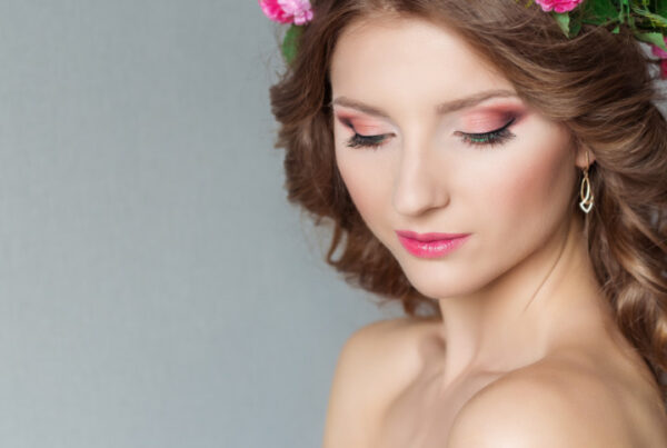 Add these beauty apps to your makeup kit!