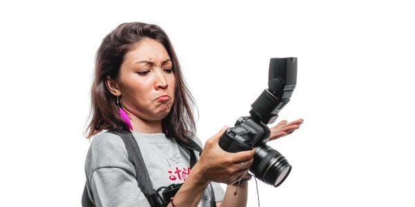 6 ways to take the worst makeup photos ever feature