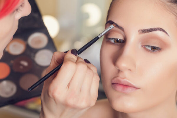 become a makeup artist