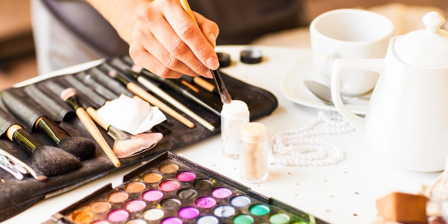 Running a makeup business In-Post Image 5