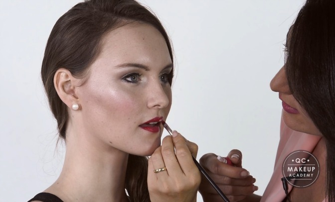 Vegan makeup tutorial lipstick