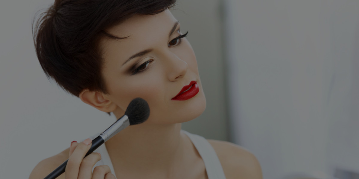 How to Plan Your Makeup Artistry Services and Packages