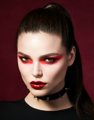Gothic red eye makeup