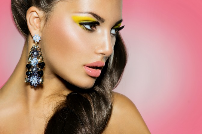 affordable-makeup-brands-neon-eyeshadow
