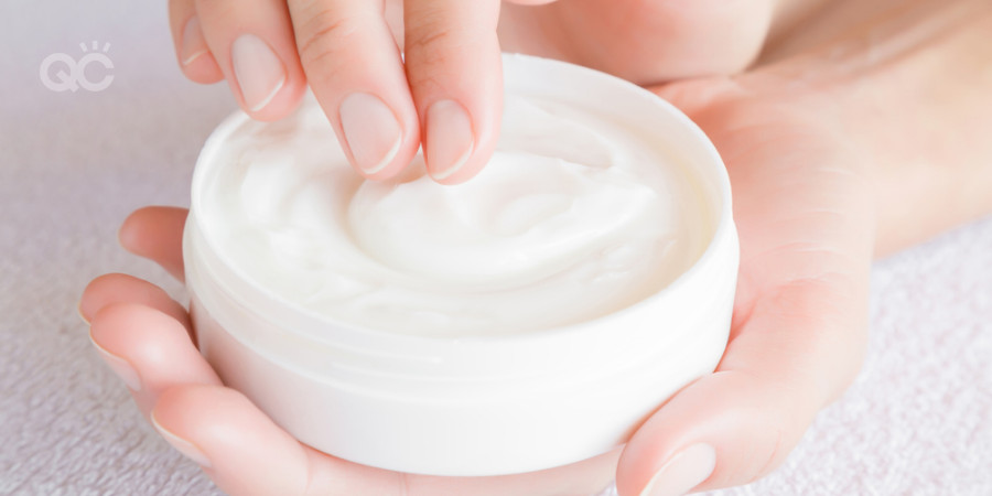 body cream moisturizing dehydrated skin type