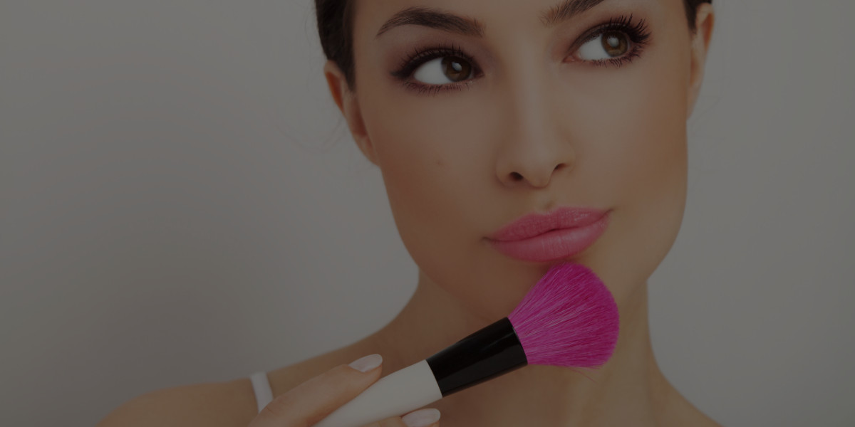QUIZ: Do You Know Your Professional Makeup Artist Tools?