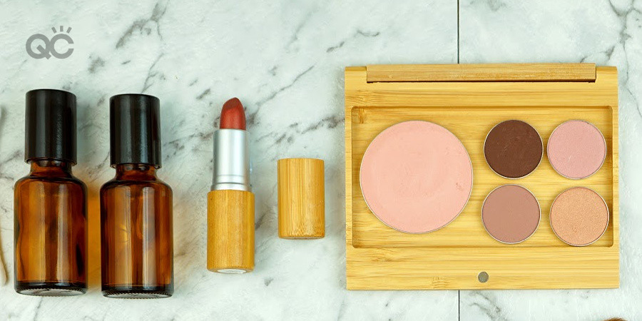 bamboo makeup containers and cases for zero waste makeup kit