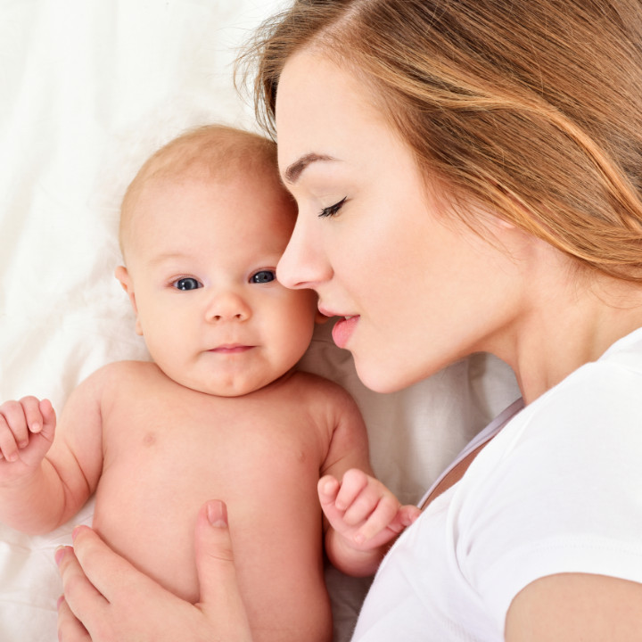 healthy natural skincare tips for moms and their babies
