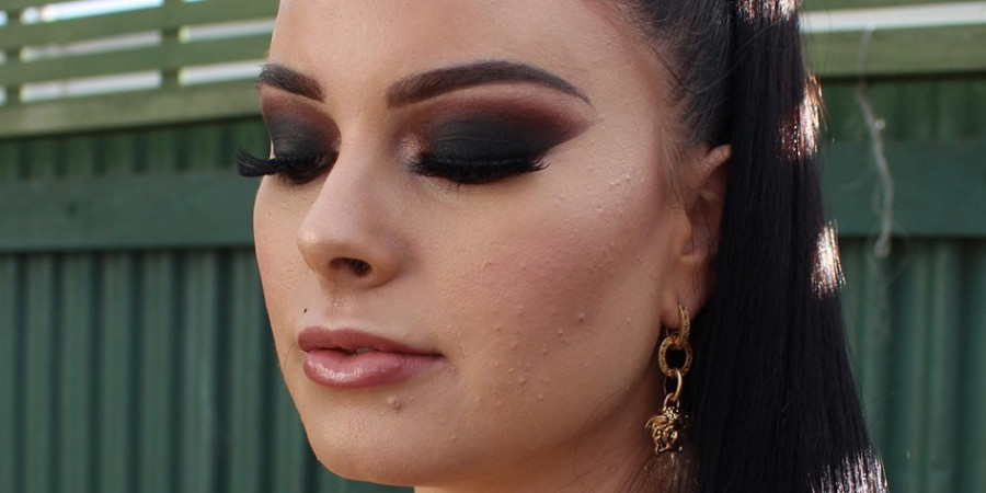 Reverse Smoky Eye look by Charlotte Wilson Beauty a qc makeup academy graduate