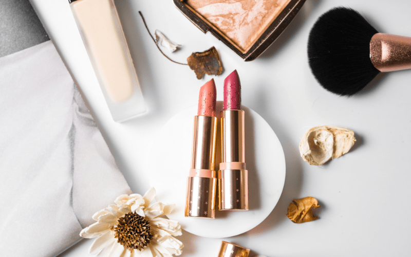 Makeup Discounts for Students & Graduates QC Makeup Academy