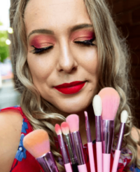 online makeup classes student