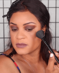 online makeup classes student