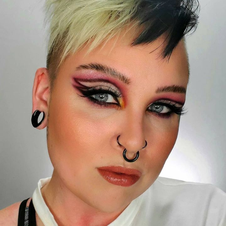 Becoming a makeup artist article: Amanda Ramey with Full Makeup Look